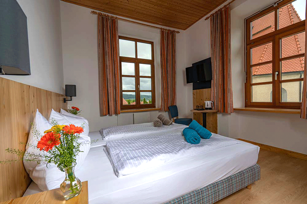 Haus-Weyregg-Urlaub-Doppelzimmer-2